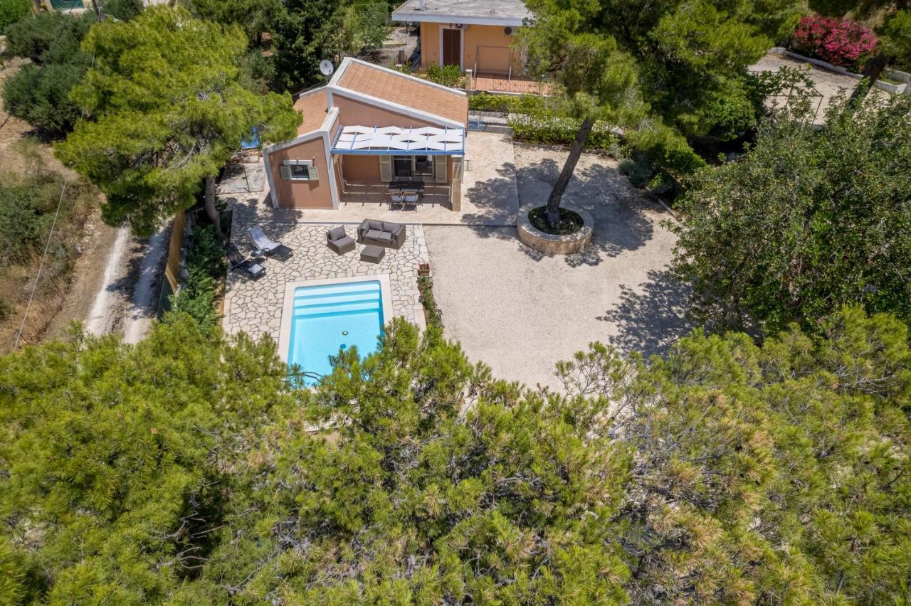 Ponderosa Villa Lixouri Exteriör bild
