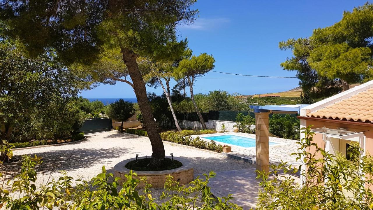 Ponderosa Villa Lixouri Exteriör bild