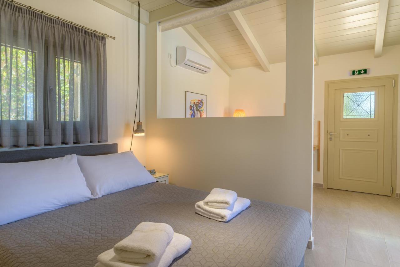 Ponderosa Villa Lixouri Exteriör bild