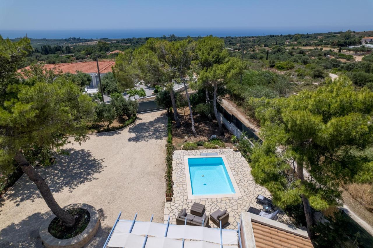 Ponderosa Villa Lixouri Exteriör bild