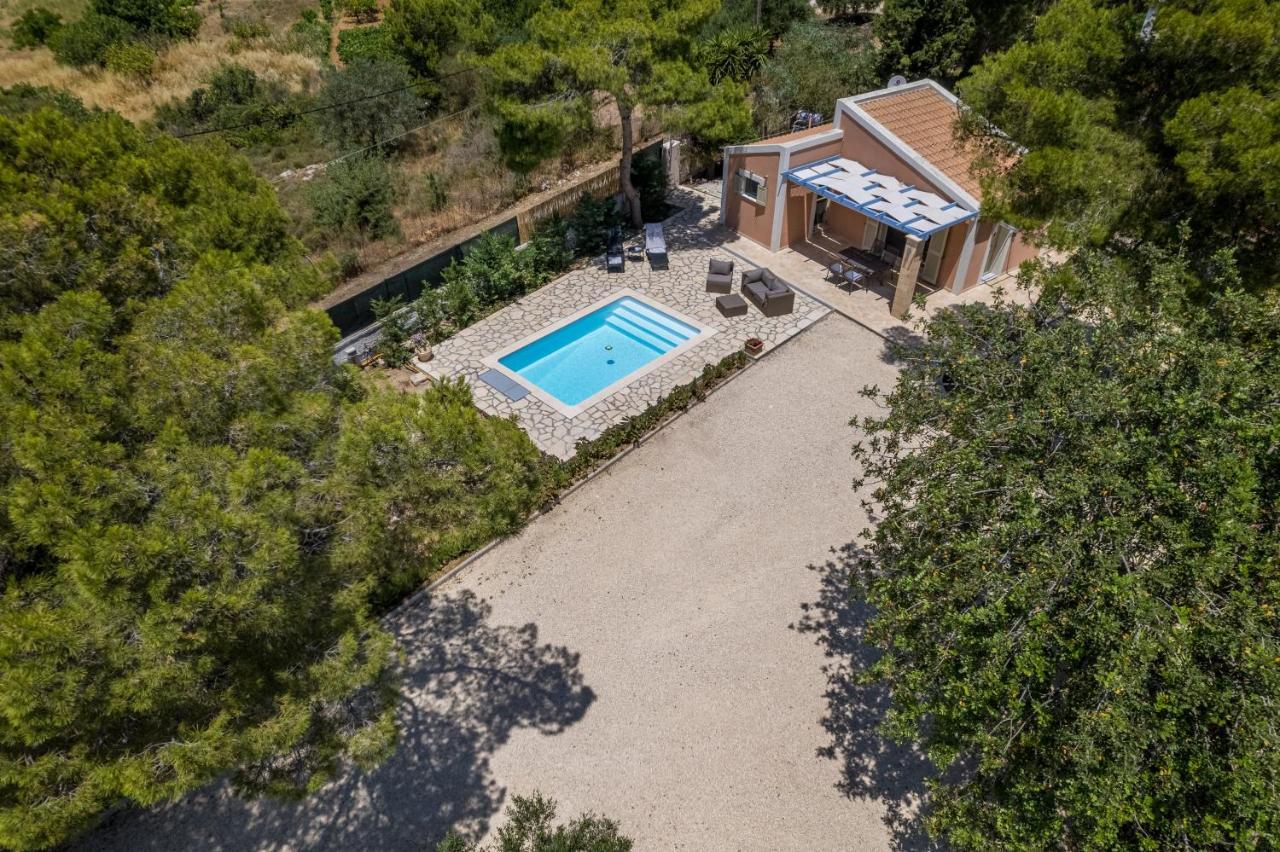 Ponderosa Villa Lixouri Exteriör bild